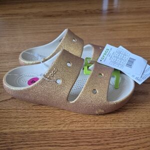 Crocs Unisex-Adult Classic Sandals, Slides for Women sz6 and Men sz4 Color GOLD